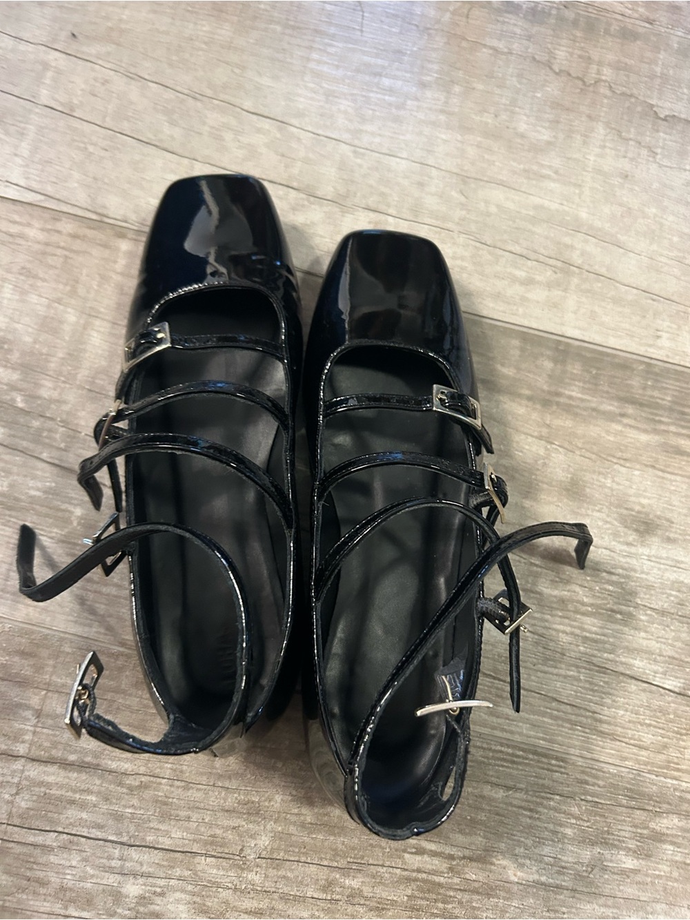 ALOHAS Black Patent Multi-Strap Square-Toe Flats - Picture 4 of 6